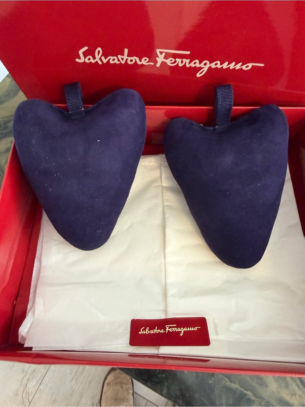 Salvatore Ferragamo Suede Women's Shoe Inserts with box - Picture 3 of 3